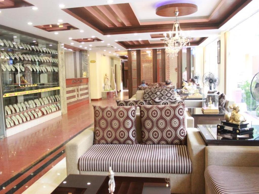 Mahadev Hotel Kathmandu Exterior photo