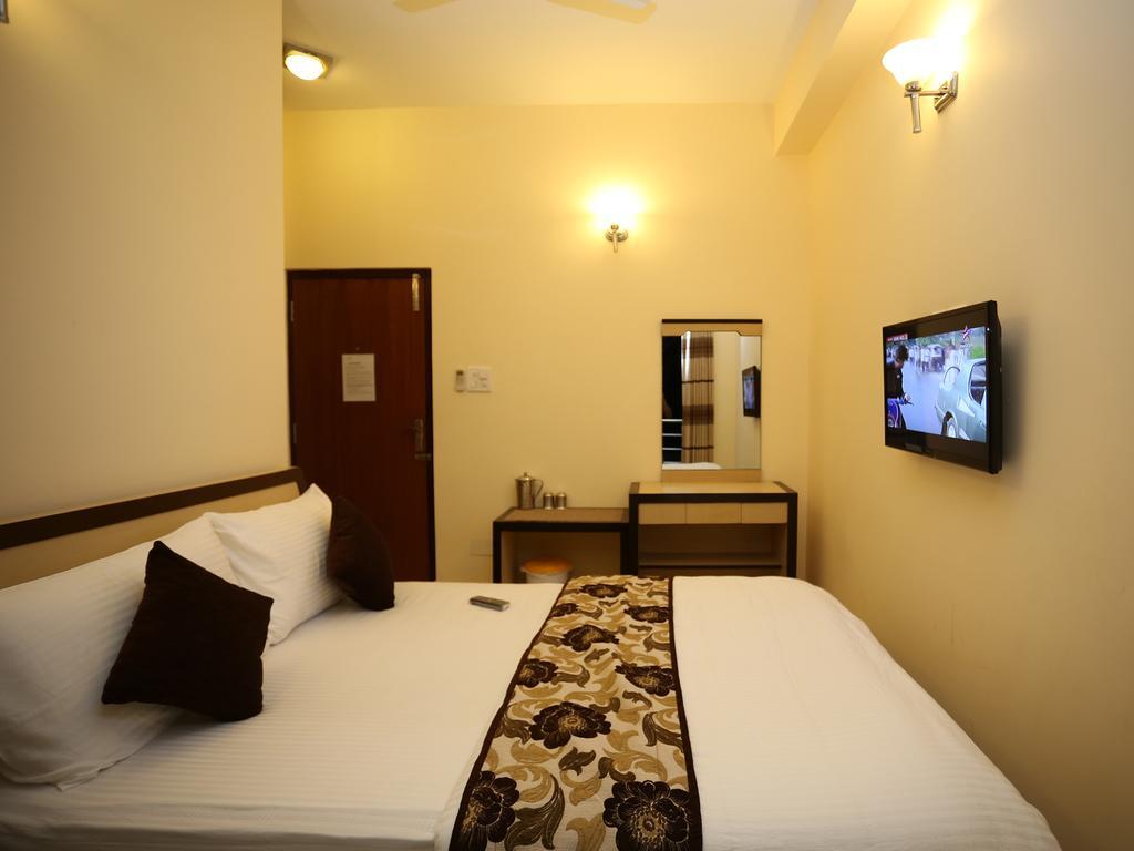 Mahadev Hotel Kathmandu Exterior photo