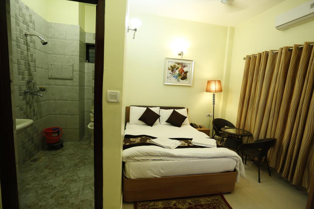 Mahadev Hotel Kathmandu Exterior photo