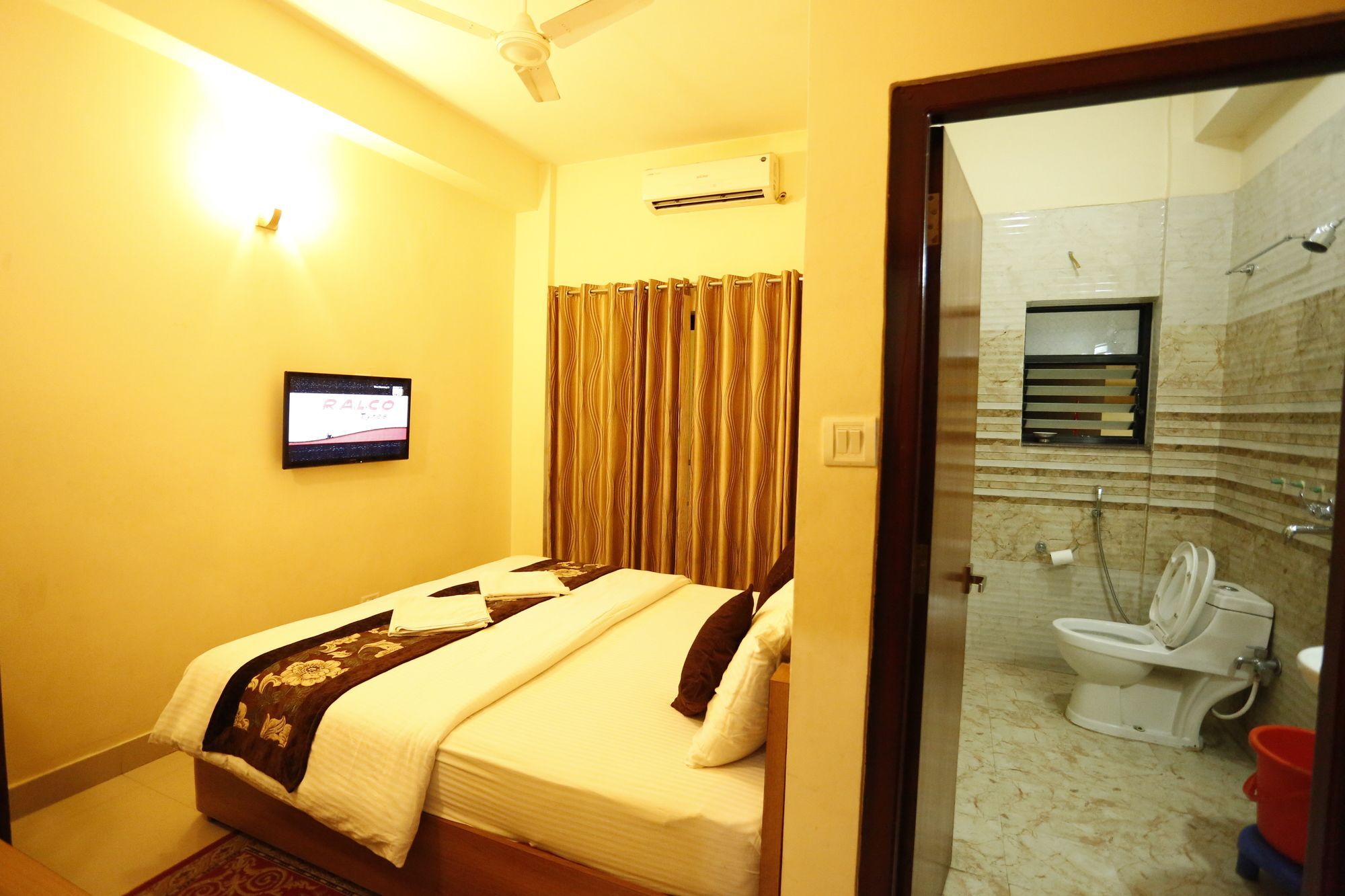 Mahadev Hotel Kathmandu Exterior photo