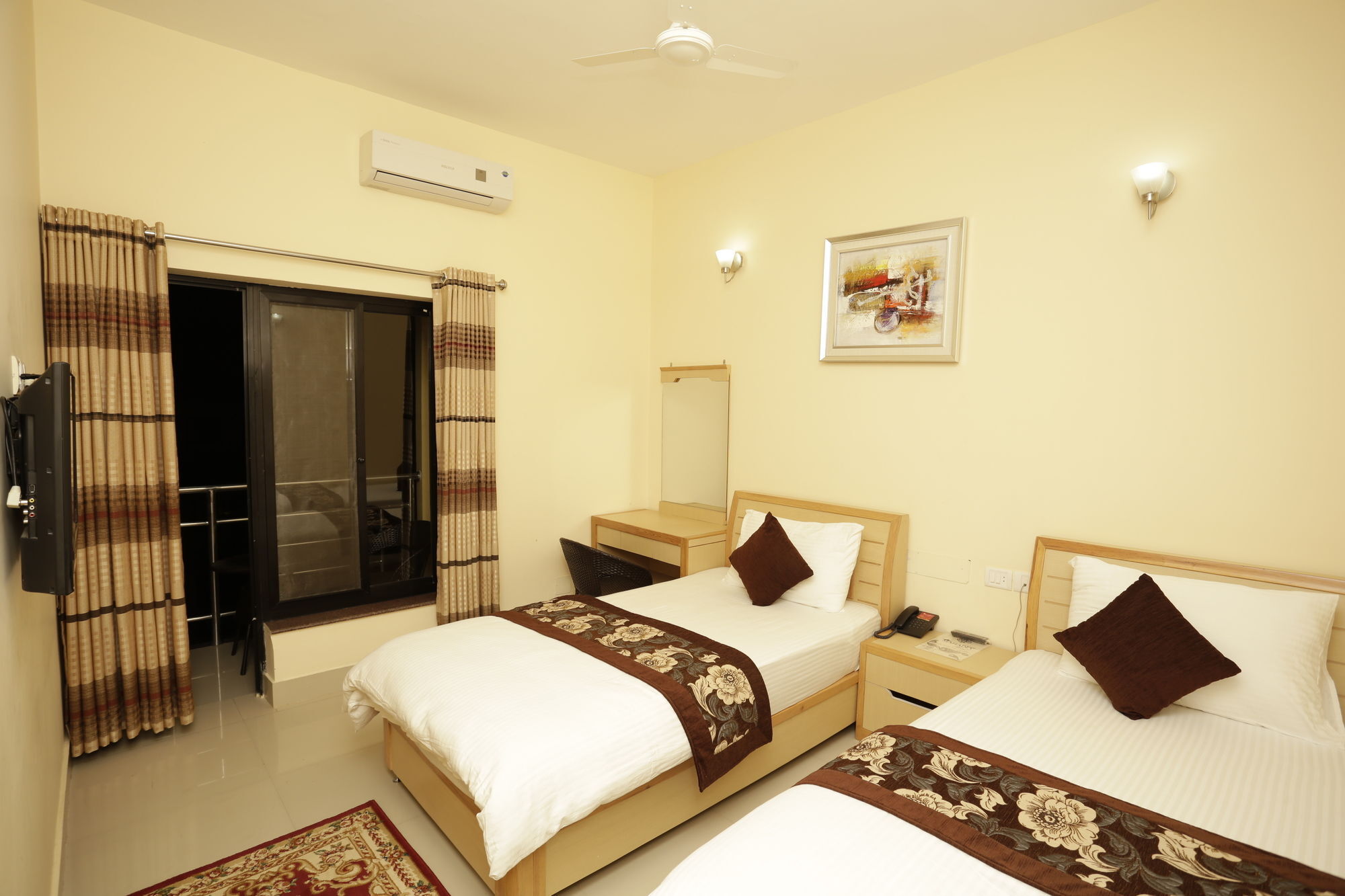 Mahadev Hotel Kathmandu Exterior photo